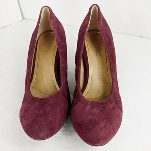 Vionic Womens Size 8.5 Camden Wedge Shoe Suede